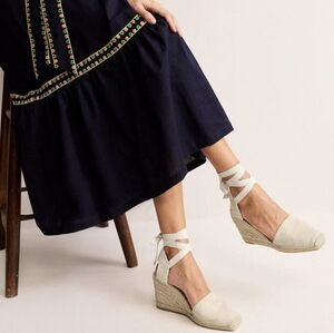 Boden Cream Espadrille Wedges